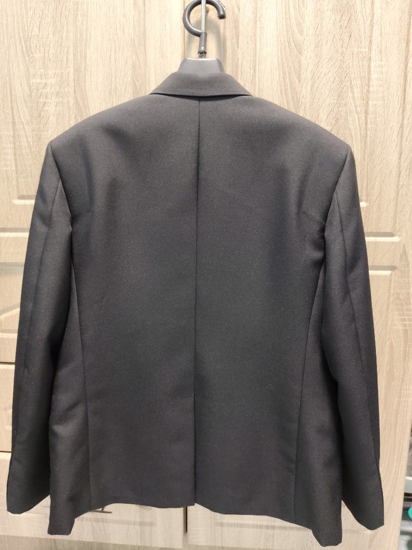 Black Armani Coat (Category: Coats, Jackets and Outerwear) located in Rizal. Submitted by _cess_ (Listing ID 1420443822, Image 2). Description: - Classic black blazer - Two-button closure - Notched lapels - Two front pockets - Tailored fit - Smooth, solid fabric - Ideal for formal/semi-formal wear.