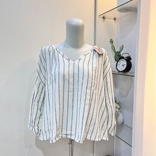 (Kategori: ) berada di . Dikirim oleh rumaserba (ID iklan 1420460257, Gambar 1). Deskripsi: .