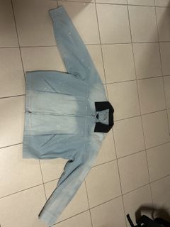 (Category: ) located in . Submitted by clearingclothes101 (Listing ID 1420480153, Image 1). Description: .