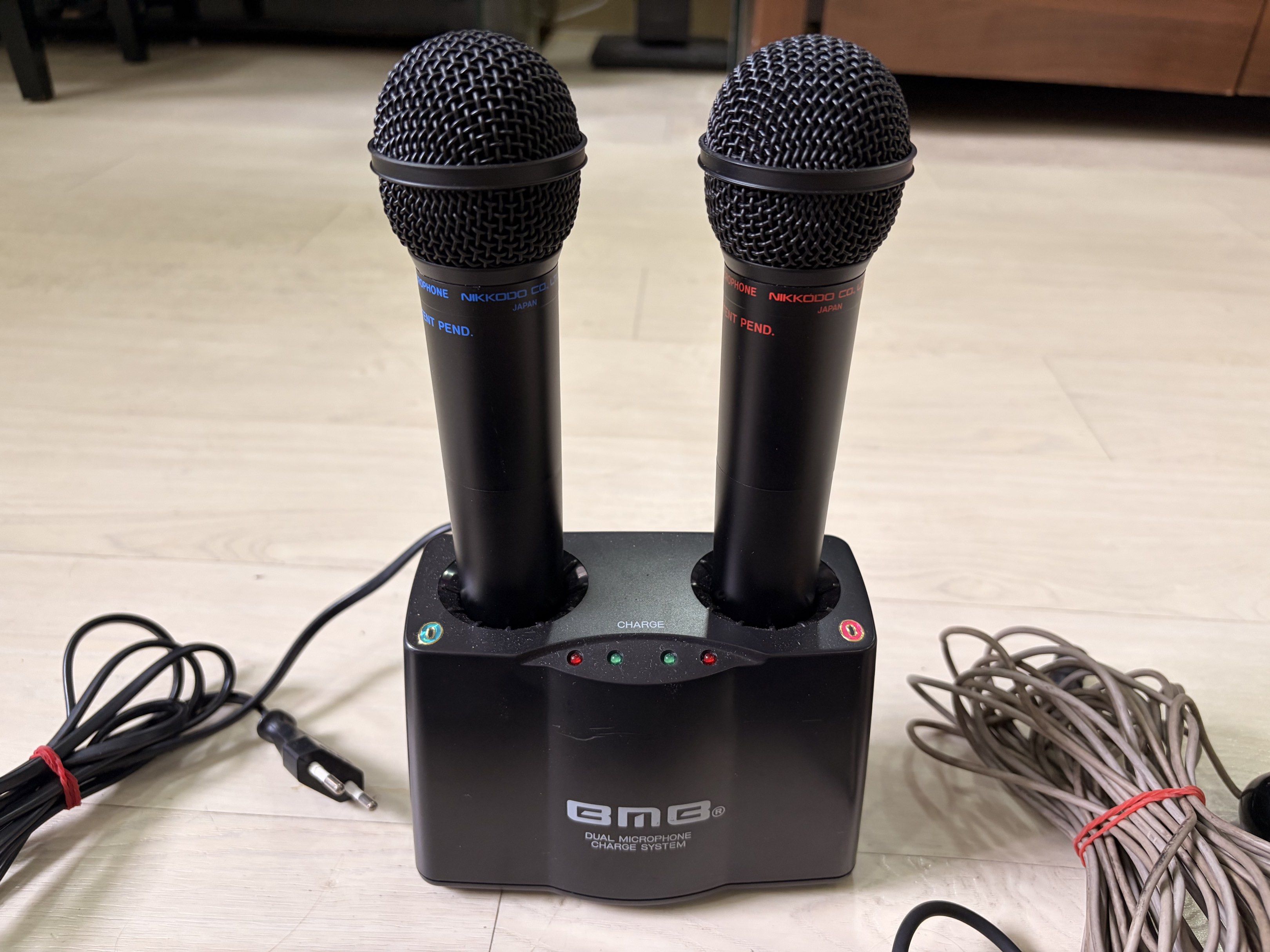 BMB Wireless Mics to clear65561359885697112