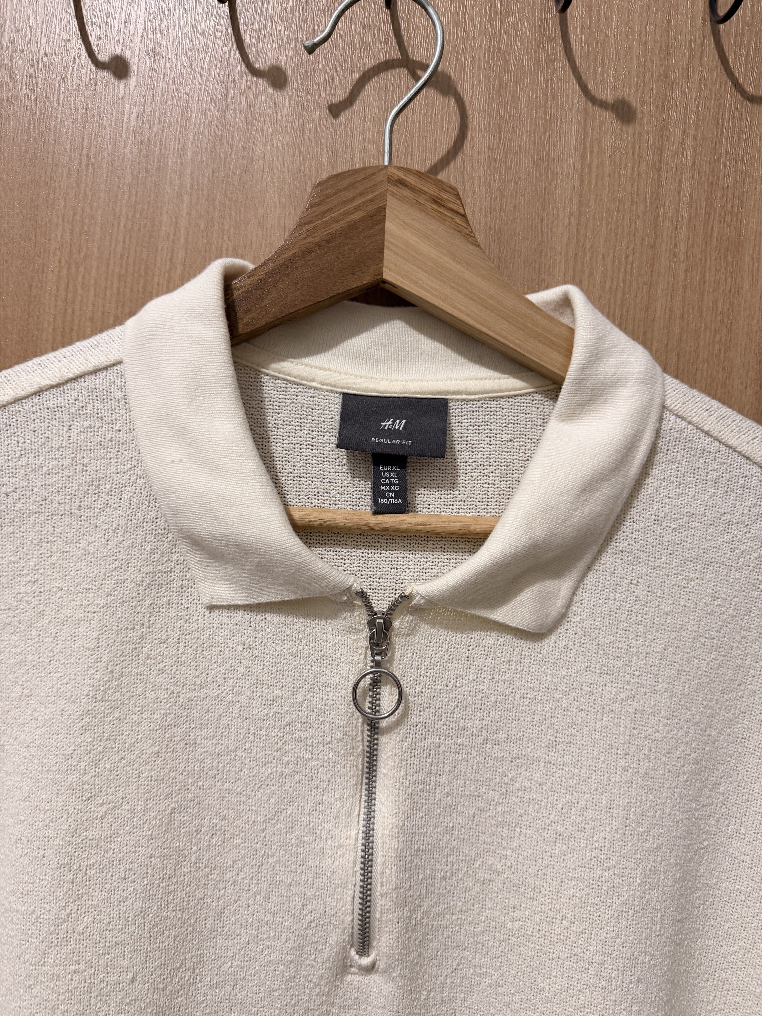 H&M zipper polo shirt (Category: Tshirts & Polo Shirts ) located in Pasay City. Submitted by bruno1004 (Listing ID 1420479179, Image 1). Description: Bought from H&M in Singapore .