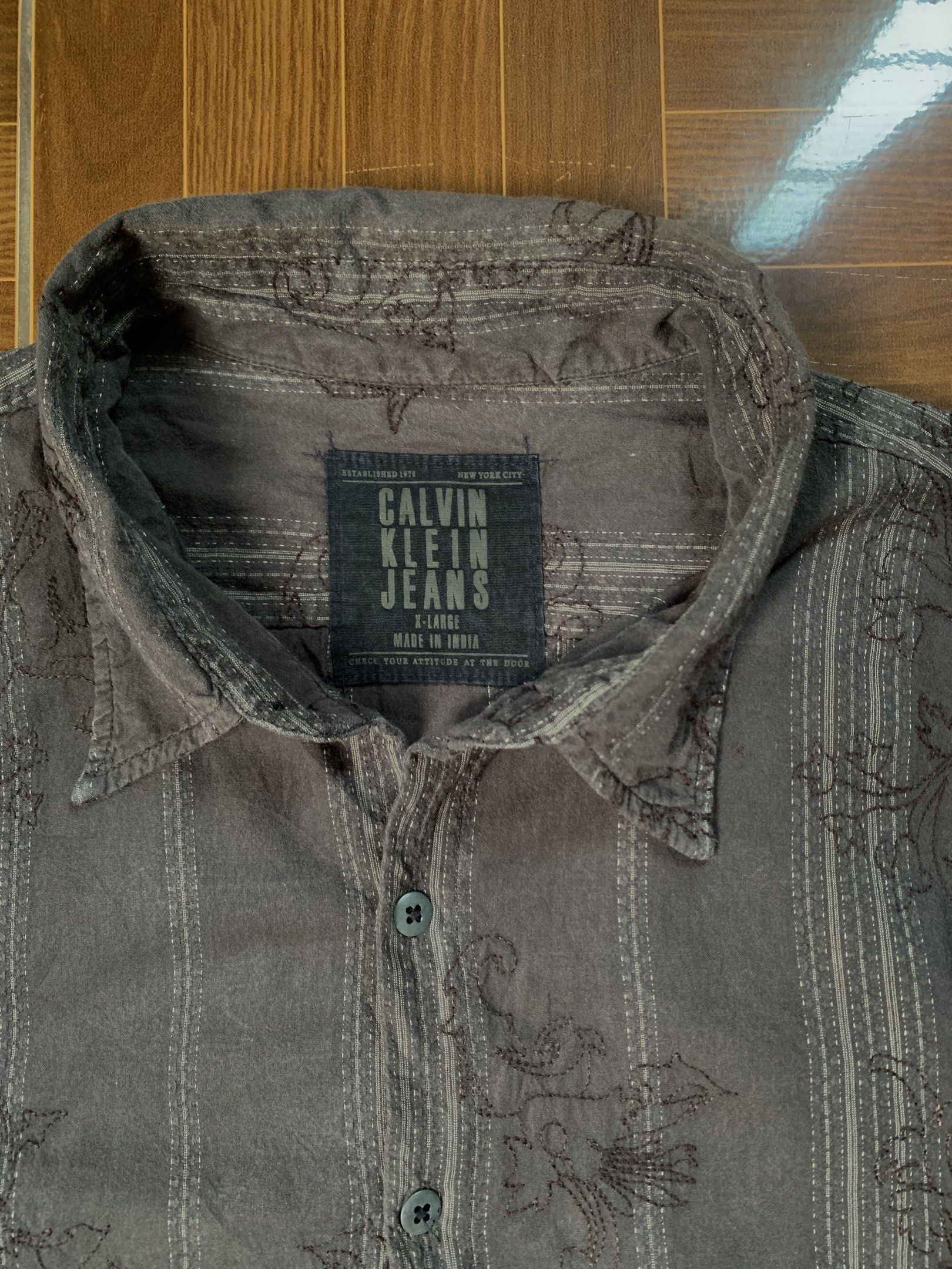 Calvin Klein Jeans Long Sleeve Polo (Category: Tshirts & Polo Shirts ) located in Cebu City. Submitted by recypparel (Listing ID 1420467601, Image 2). Description: Calvin Klein Jean Long Sleeve Polo no issue, in great condition size XL W-24 L-31.
