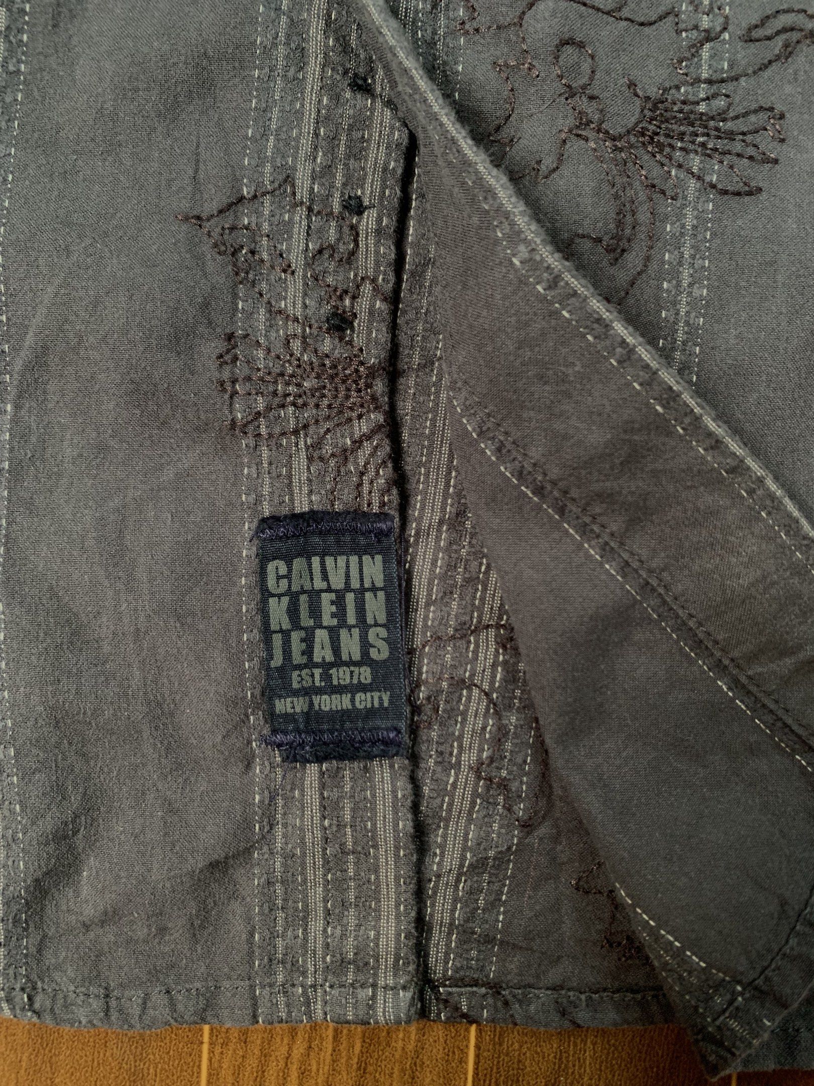 Calvin Klein Jeans Long Sleeve Polo (Category: Tshirts & Polo Shirts ) located in Cebu City. Submitted by recypparel (Listing ID 1420467601, Image 3). Description: Calvin Klein Jean Long Sleeve Polo no issue, in great condition size XL W-24 L-31.
