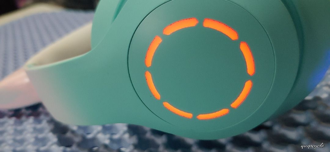 CAT B39 PRO Wireless Stereo Headset (Category: Headphones & Headsets) located in Quezon City. Submitted by ppaya (Listing ID 1420385559, Image 3). Description: - Wireless 5.3 - Stereo sound quality - HD microphone - Independent microphone - LED lights - Cat ear design GCash..