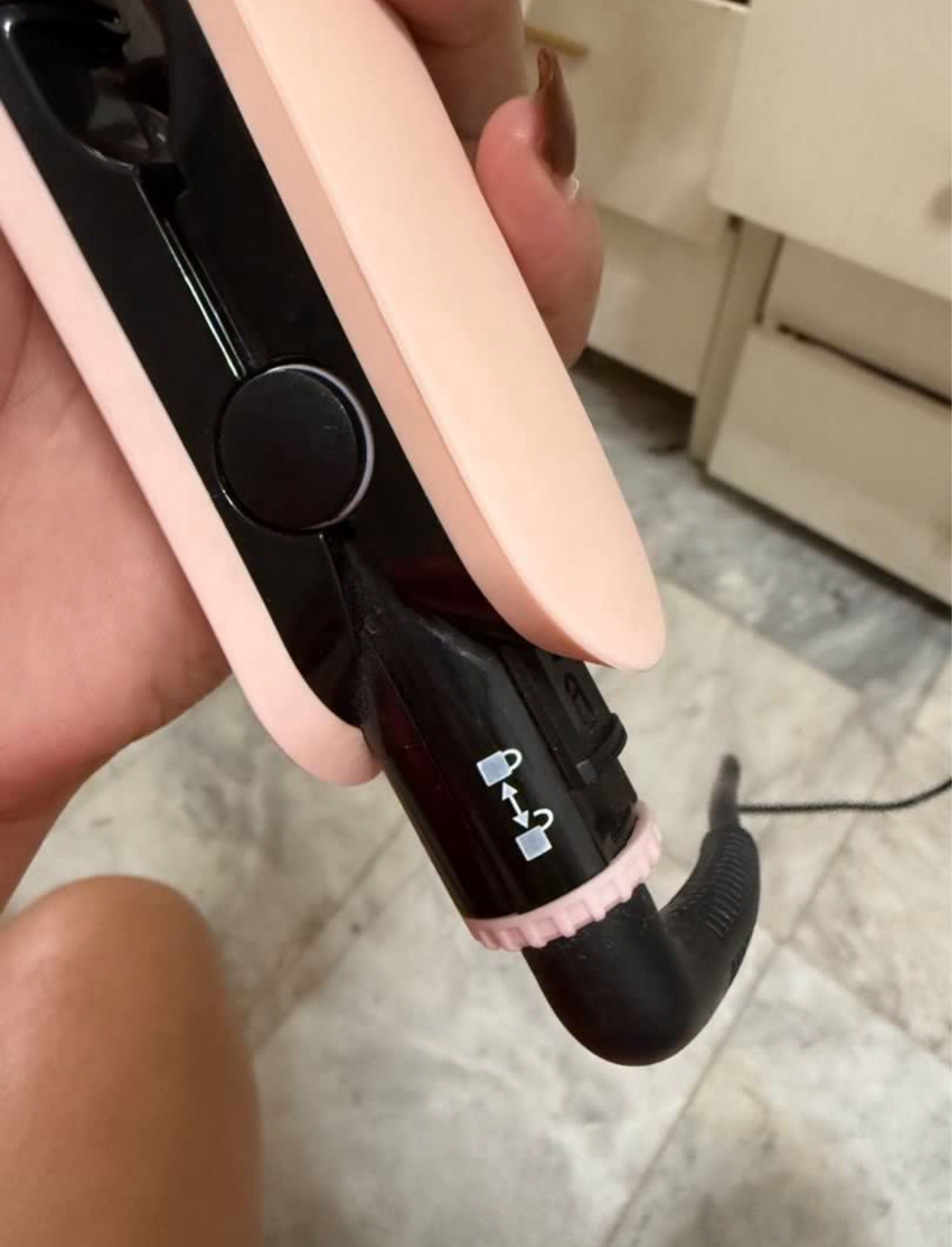 Ceramic Style Hair Straightener (Category: Hair) located in Cavite. Submitted by leydeclutteringzzz (Listing ID 1420395318, Image 3). Description: JBL Ceramic Styler Pink Barely used LAST PRICE ₱400 FOR SURE BUYER.
