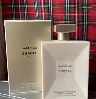 （分類：）位於 。 由 _ilisthriftstore_ 提交（商品編號 1420427136，圖片 1）。簡介： 。