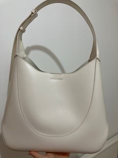 （分類：）位於 。 由 Mandythingforsales 提交（商品編號 1420444879，圖片 1）。簡介： 。