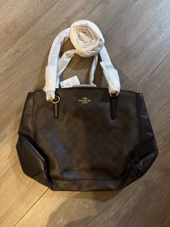 （分類：）位於 。 由 stephyngan 提交（商品編號 1420492700，圖片 1）。簡介： 。