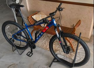 (Category: ) located in . Submitted by Samuelino (Listing ID 1418800984, Image 1). Description: .