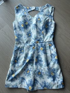 (Category: ) located in . Submitted by pr3ttycloset (Listing ID 1420422507, Image 1). Description: .