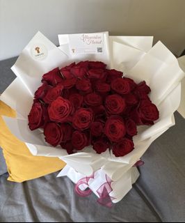 (Category: ) located in . Submitted by flowerbee_florist (Listing ID 1420386798, Image 1). Description: .