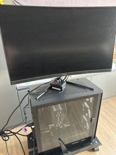 (Category: ) located in . Submitted by sellingrandomthingssg (Listing ID 1420354650, Image 1). Description: .