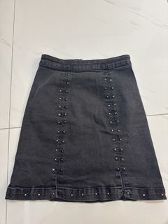 (Category: ) located in . Submitted by cl.closets (Listing ID 1420525020, Image 1). Description: .