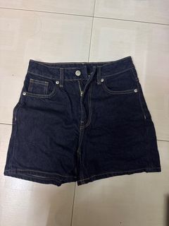 (Category: ) located in . Submitted by bloomretailshop (Listing ID 1420474977, Image 1). Description: .