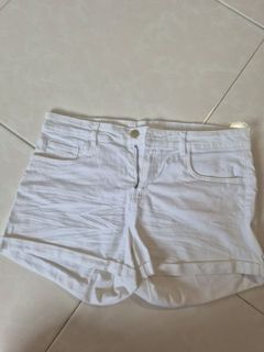 (Category: ) located in . Submitted by laiying83 (Listing ID 1420465328, Image 1). Description: .