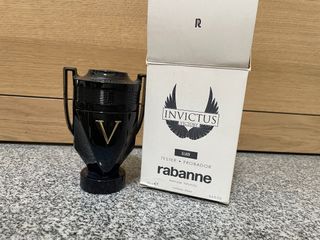 （分類：）位於 。 由 2ndhandperfume 提交（商品編號 1420406160，圖片 1）。簡介： 。