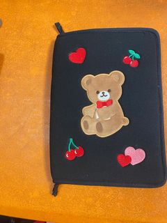 iPad Case439928103665684480