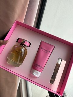 (Category: ) located in . Submitted by preloved_nikii (Listing ID 1420433210, Image 1). Description: .