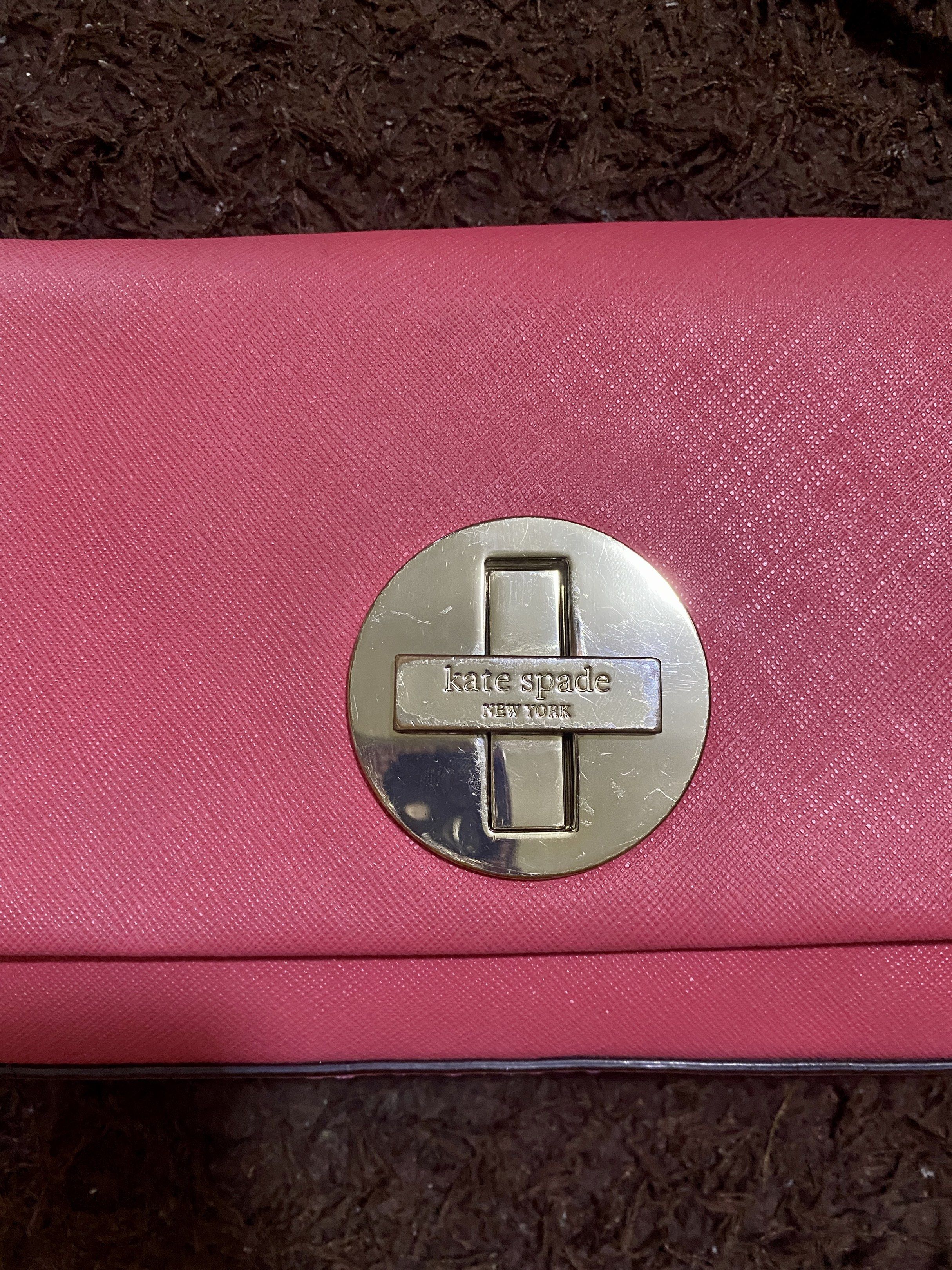 Authentic KS sling bag (Category: Cross-body Bags) located in Taytay. Submitted by neldon_hub (Listing ID 1420445468, Image 3). Description: .