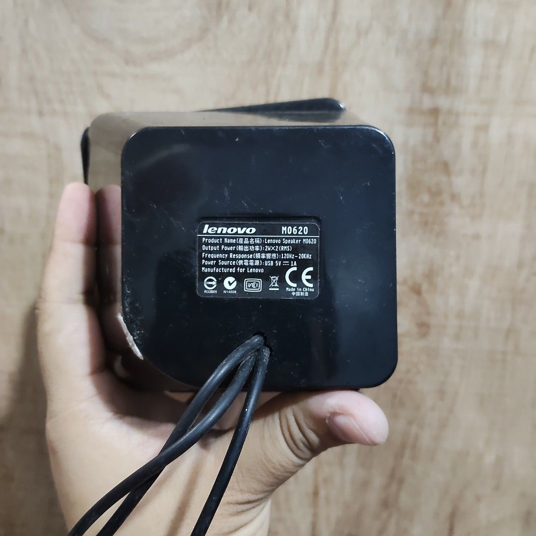 Lenovo M0620 USB Speakers (Category: Soundbars, Speakers & Amplifiers) located in Catbalogan. Submitted by jpnsrpls (Listing ID 1420352715, Image 2). Description: 🔊✨ Lenovo USB Mini Speakers For Sale! ✨🔊 Perfect for laptop & desktop setup 💻🎶 ✔ Brand: Lenovo ✔ Model: M0620 ✔ USB powered + 3.5mm jack plug 🔌🎧 ✔ Clear stereo sound 🔊 ✔ Compact & space-saving design 🖤 Great for music, movies, online classes, and gaming 🎮📚 Pre-owned with signs