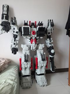 (Category: ) located in . Submitted by gundamnoob (Listing ID 1420434190, Image 1). Description: .