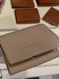 由 lulumeee (刊登 ID 1420557511，圖片 1) 提交，位於 的 (類別：)，說明：。