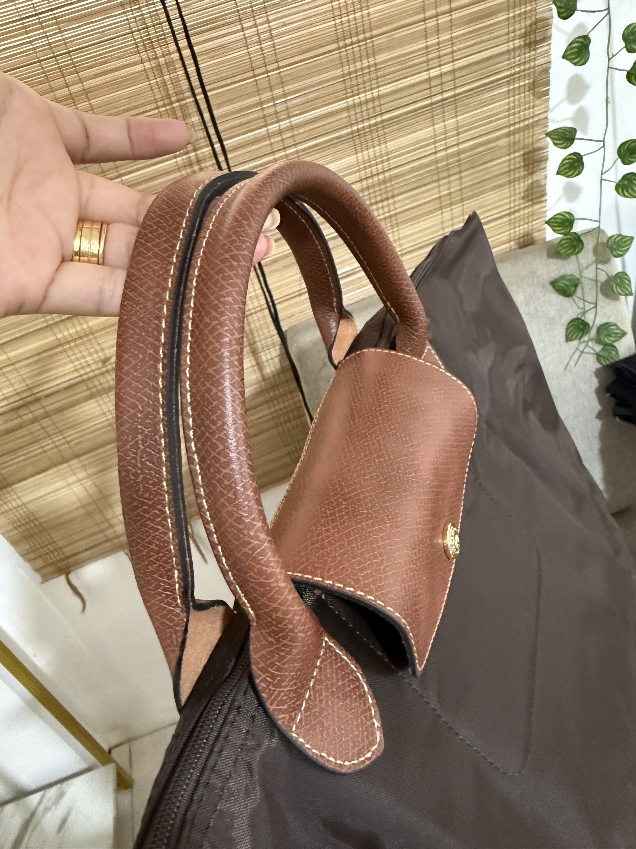 Longchamp xl travel bag (Category: Luxury Bags & Wallets) located in Cabuyao City. Submitted by baglover1111 (Listing ID 1420430660, Image 3). Description: Brand new Guaranteed authentic .