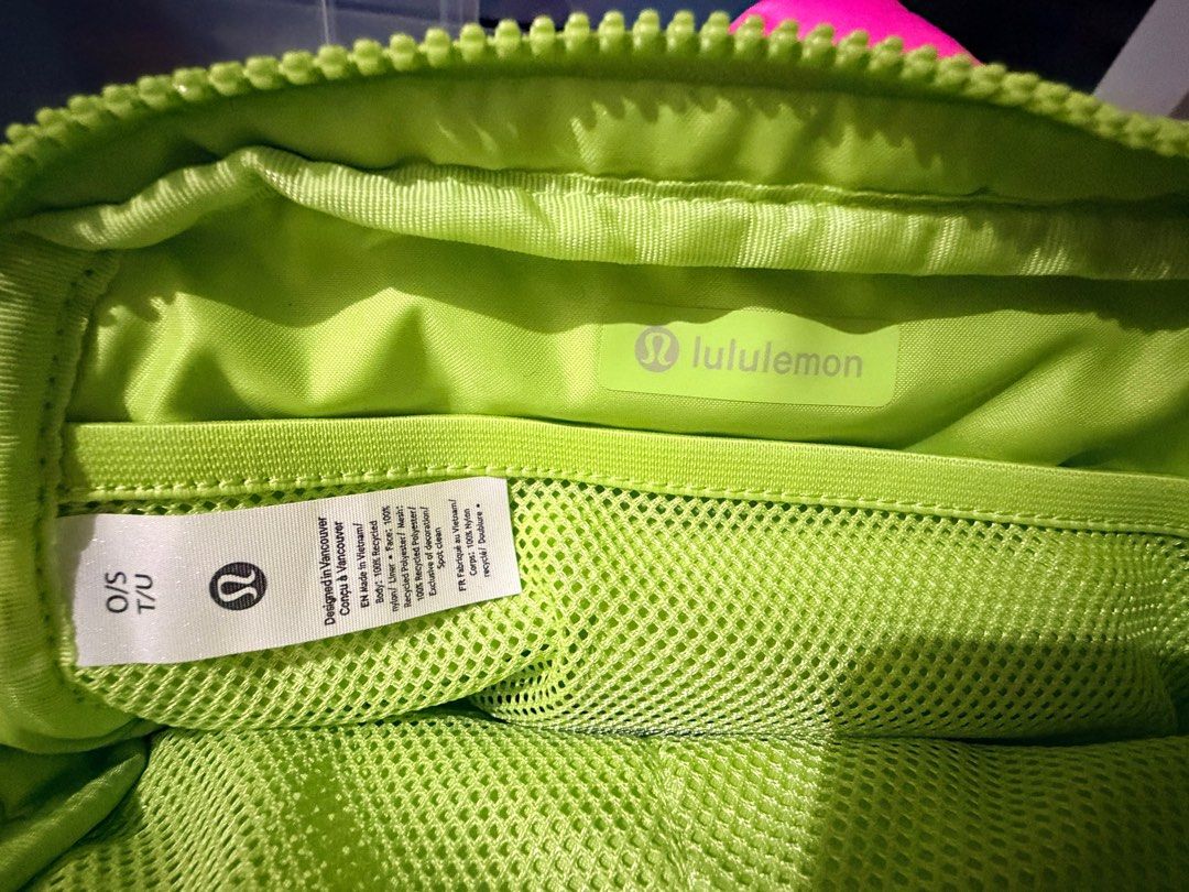 Lululemon Everywhere Belt Bag - Electric Lemon (Category: Cross-body Bags) located in Cavite. Submitted by iwoooofff (Listing ID 1420477114, Image 3). Description: - Original lululemon 1L beltbag - Sour grape color - From lululemon Canada - Used once.