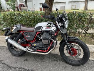 (Category: ) located in . Submitted by idealmotoringauto (Listing ID 1420466273, Image 1). Description: .