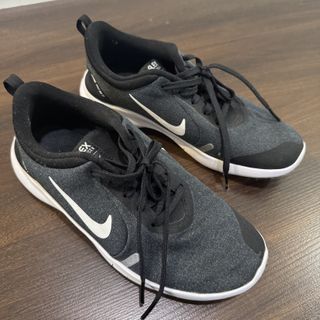 (Category: ) located in . Submitted by nadiajamil (Listing ID 1420378557, Image 1). Description: .