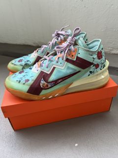 lebron 18 low floral
