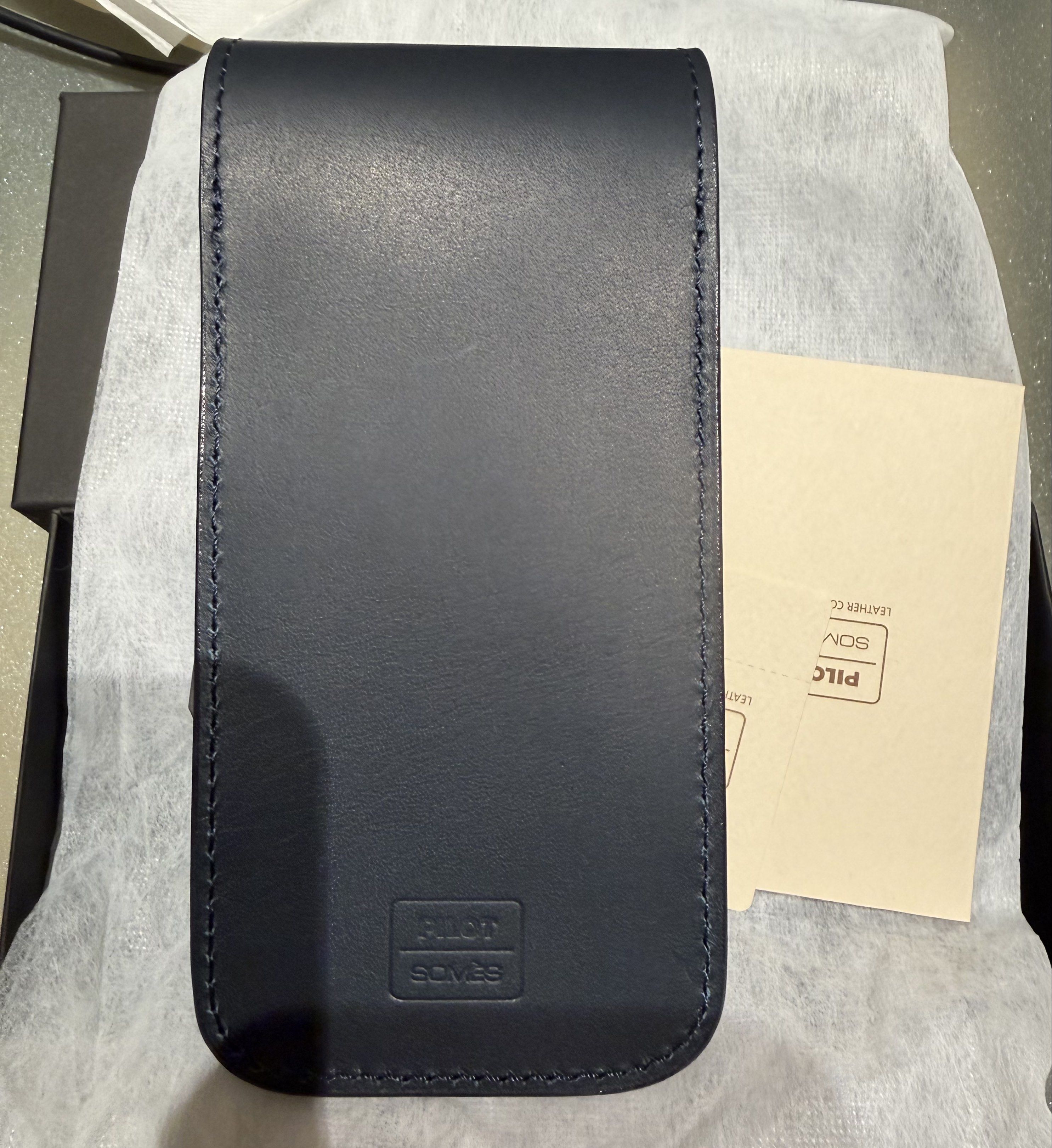 Pilot Somes 3 Pen Case (Category: Stationery & School Supplies) located in Quezon City. Submitted by memarin (Listing ID 1420507708, Image 3). Description: Pilot Somes 3 Pen Case Colour: Navy Comes with box and tags Bought from Itoya Ginza.