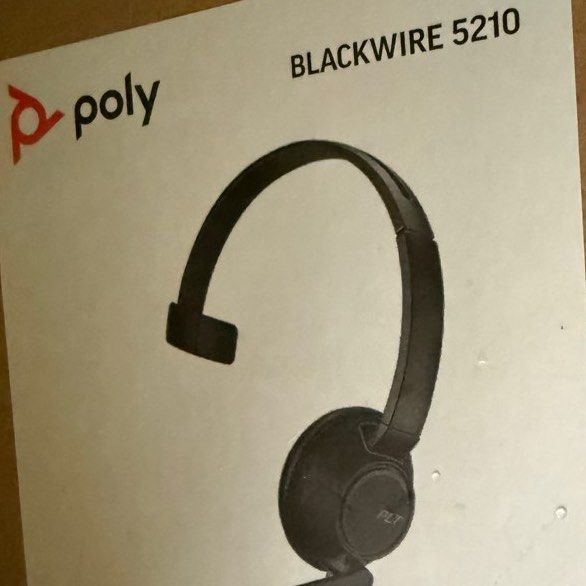 Poly Blackwire 5210 USB Headset65561366356738110