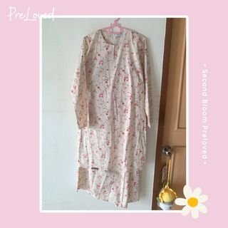 (Category: ) located in . Submitted by secondbloompreloved (Listing ID 1420413591, Image 1). Description: .