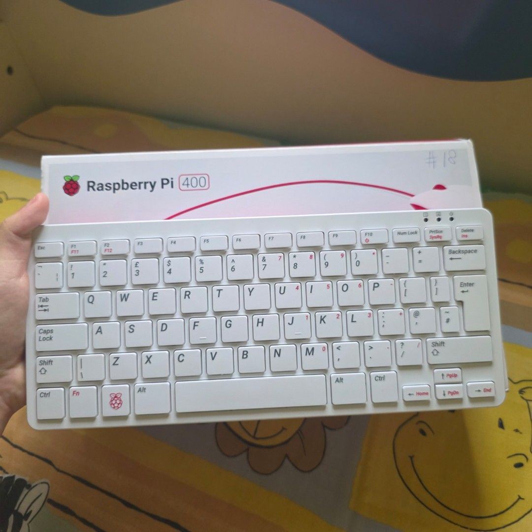 Raspberry Pi 400 Personal Computer Kit (4th Edition)444247650117232644
