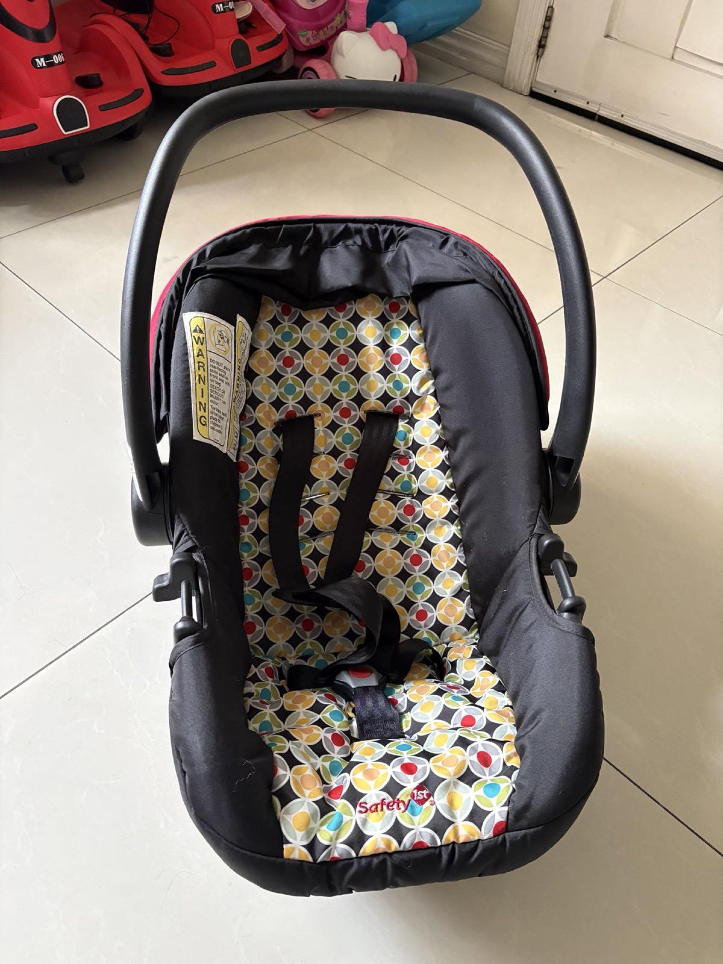 Safety 1st Stroller with Infant Car Seat (Category: Strollers) located in Manila. Submitted by kevs122 (Listing ID 1420422889, Image 3). Description: Brand: Safety 1st This model is popular for its all-in-one versatility: it offers multiple modes (infant carriage, car seat carrier, travel system, forward/rear-facing toddler stroller), a large canopy, storage basket, parent/child trays, and easy folding. It’s not ultra-lightweight but built for du