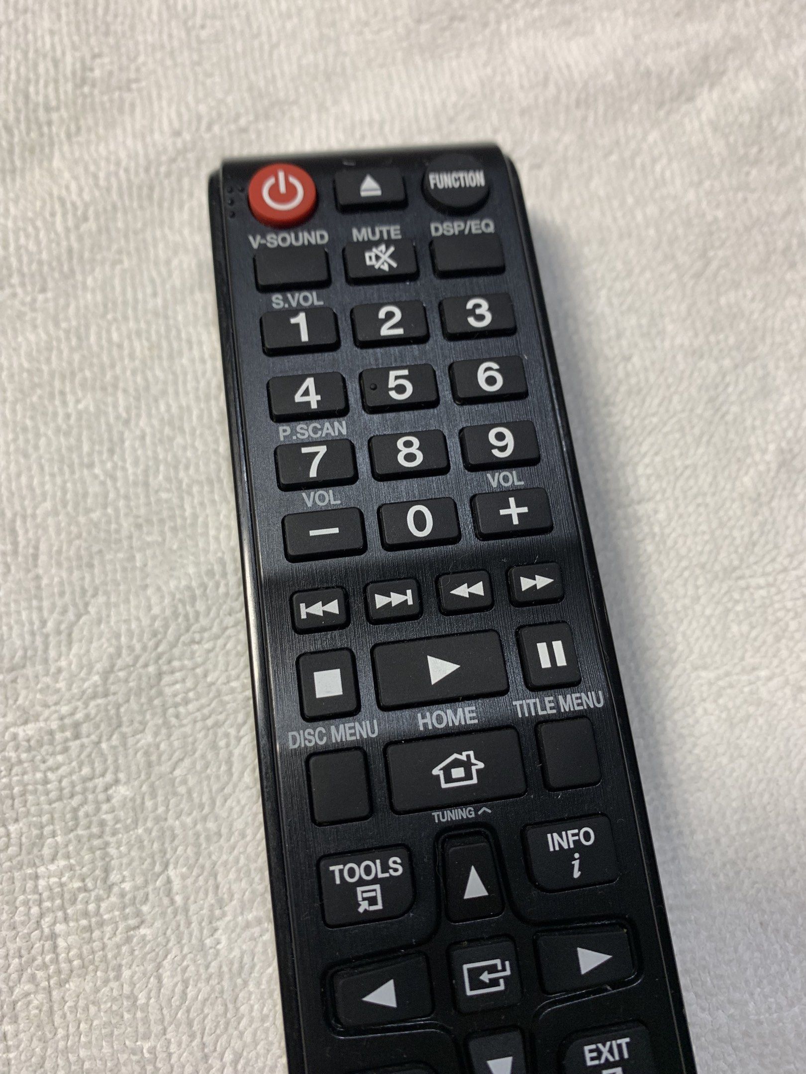 Samsung AH59-02420A Original TV Remote Control (Category: TV) located in Paranaque City. Submitted by seb_trading (Listing ID 1420444411, Image 3). Description: pre loved remote control for local Samsung TV original samsung remote no damage all keys functioning working condition last price Paranaque area 5 units available.