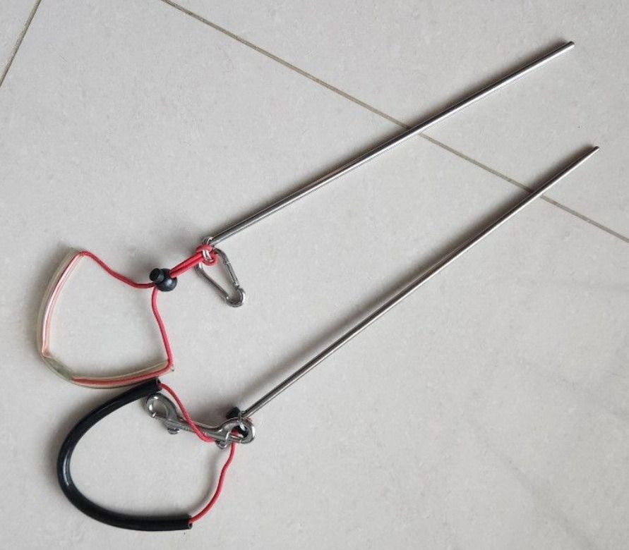 Scuba diving pointers (Category: Other Sports Equipment and Supplies) located in Singapore. Submitted by scudman (Listing ID 1420495052, Image 1). Description: Can be attached to BCD or wrist 1 is stainless steel ($5) | Another is titanium ($15) Take both for $18 #suunto #diverite #halcyon #scubapro #apeks .