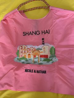 (Category: ) located in . Submitted by red1wardrobe (Listing ID 1420426890, Image 1). Description: .