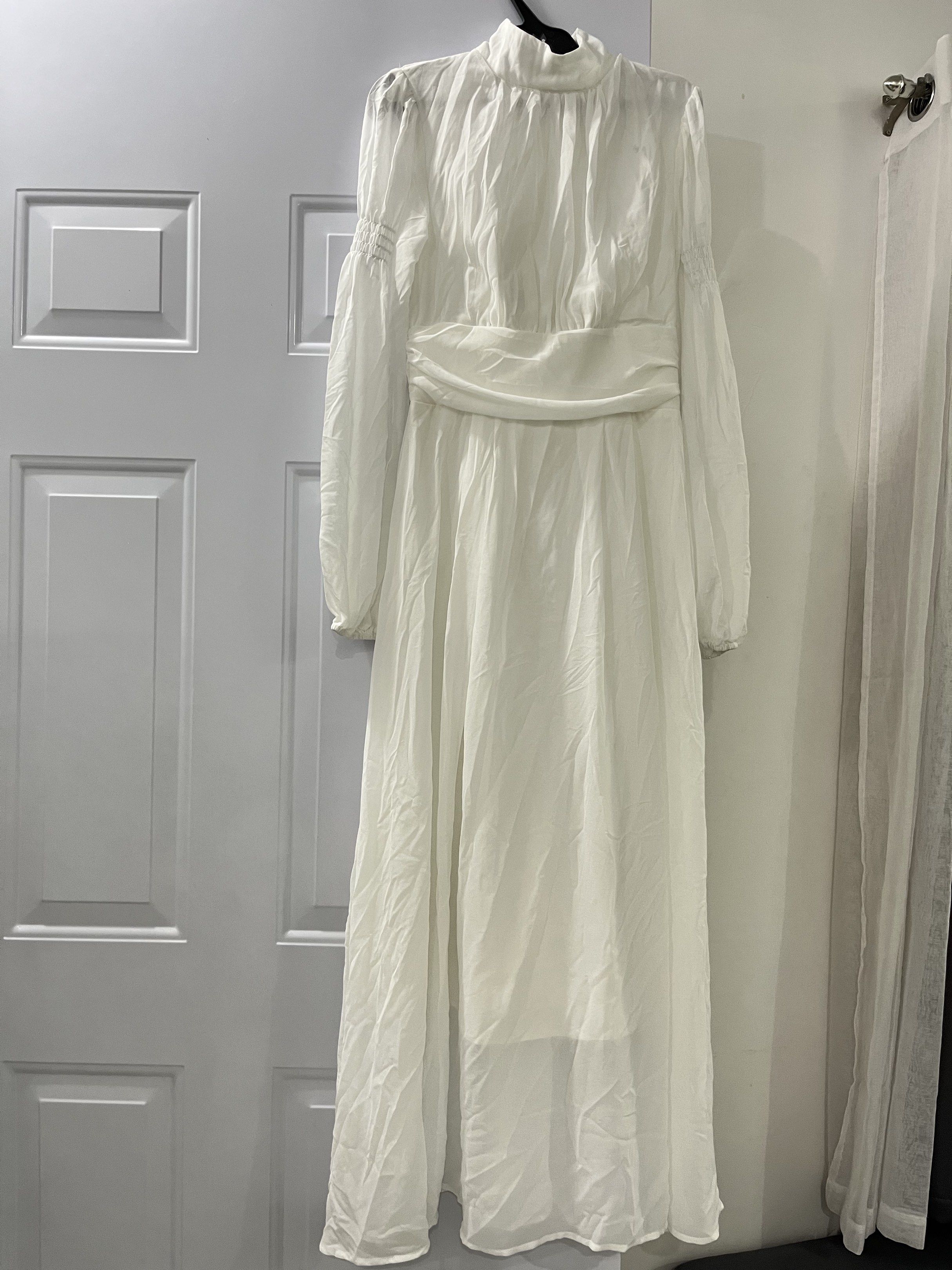 SHEIN DAZY Women's Solid Color Chiffon Dress (Category: Dresses) located in General Trias. Submitted by jc_3096 (Listing ID 1420509521, Image 2). Description: Brand new Dress only, abubot sa leeg is not included .