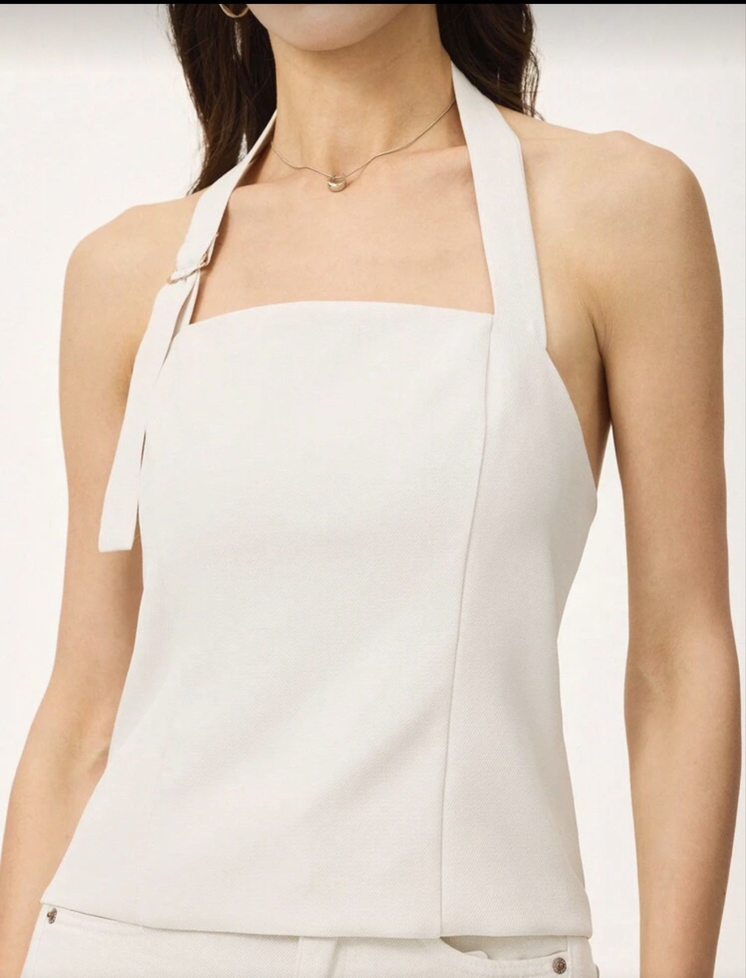 Shein top (Category: Sleeveless) located in Manila. Submitted by jdddecluttersss (Listing ID 1420501394, Image 1). Description: Used once.