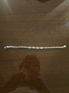 (Category: ) located in . Submitted by or888 (Listing ID 1420475093, Image 1). Description: .