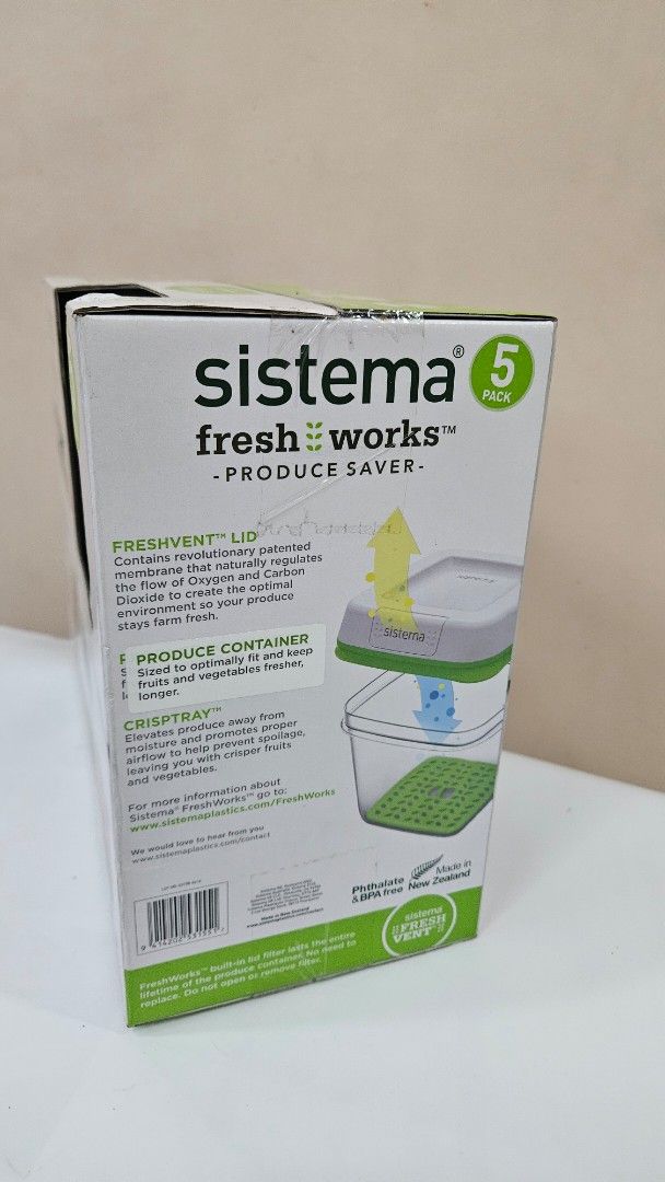 Sistema Freshworks Produce Saver 5 Pack (Category: Food Organization & Storage) located in Quezon City. Submitted by brigdog (Listing ID 1420424232, Image 2). Description: Keep your produce fresher for longer with the Sistema Freshworks Produce Saver. This 5-pack includes various sizes to accommodate different fruits and vegetables. Features Freshvent technology to help maintain freshness. Includes 2 x 10.9 oz containers, 2 x 58.7 oz containers, 