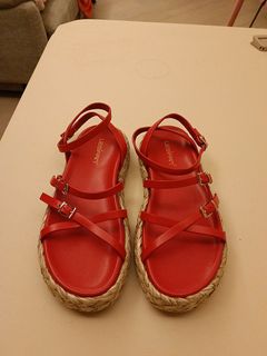 （分類：）位於 。 由 jonrac888 提交（商品編號 1420498574，圖片 1）。簡介： 。