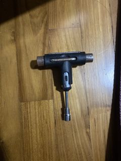 (Category: ) located in . Submitted by dyno324 (Listing ID 1420470028, Image 1). Description: .
