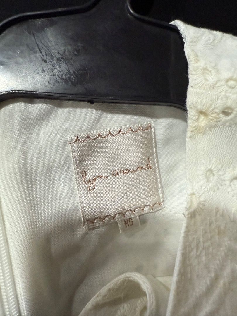 White romper (Category: Rompers) located in Paranaque City. Submitted by 10001thingstodeclutter (Listing ID 1420488785, Image 3). Description: Lyn Around (from Thailand) Has slight marks on side part due to storage Otherwise in excellent condition.