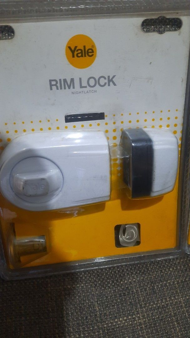 Yale Rim Lock - 2 sets (Brown & White) (Category: Locks, Doors & Gates) located in Caloocan City. Submitted by zenforest-959b (Listing ID 1420471198, Image 2). Description: - Yale Rim Lock - Available Colors: Brown, White - Includes: Lock body, cylinder, keys - Fits Door Thickness: 70mm - Rim lock design for security - Ideal for home and office use.
