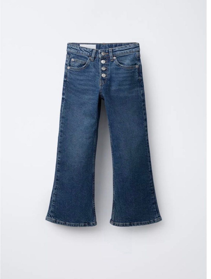 Zara flared pants for girls (Category: Babies & Kids Fashion) located in Las Pinas. Submitted by aheartj (Listing ID 1420450747, Image 2). Description: Size 11-12 Brand new with Tag Bought online still big for my daughter True to size .