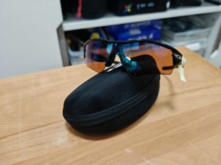 （分類：）位於 。 由 ricky0808hk 提交（商品編號 1420599705，圖片 1）。簡介： 。