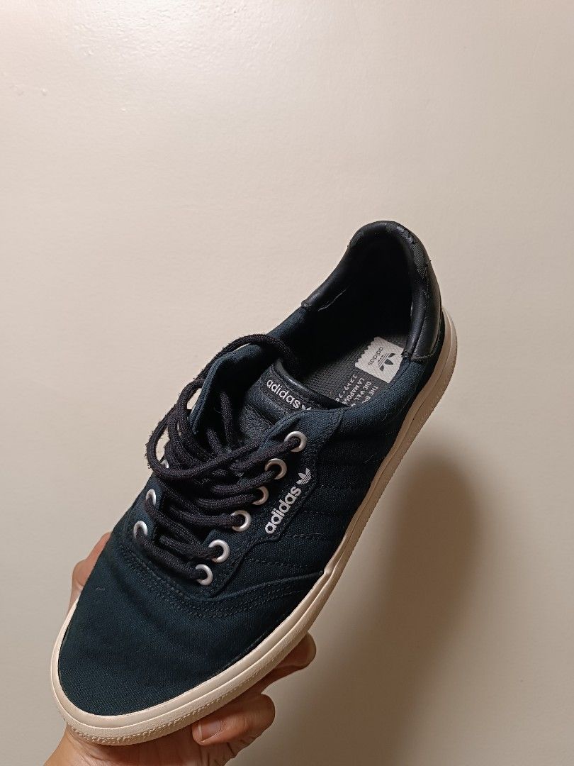 Adidas 3MC Vulc Shoe in Core Black (Category: Sneakers) located in Rizal. Submitted by negaman (Listing ID 1420711656, Image 2). Description: Adidas 3MC Vulc Shoe in Core Black (bought from Japan) SIZE 8.5 US Mens Price 900php RFS: Not used, Decluttering and Moving Out Sale.